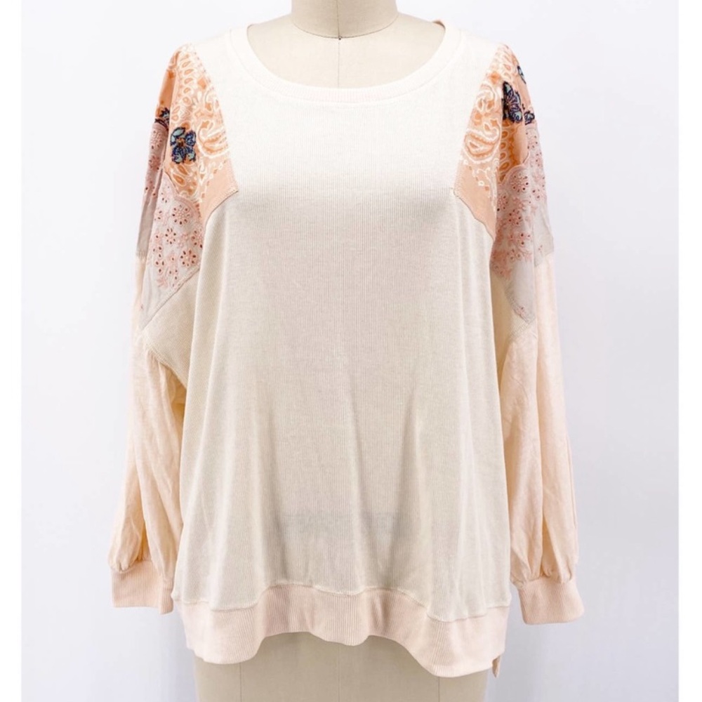 Free People We The Free People Feelin' It Alabaster Patchwork Quilt Top Size XS - Picture 2 of 7